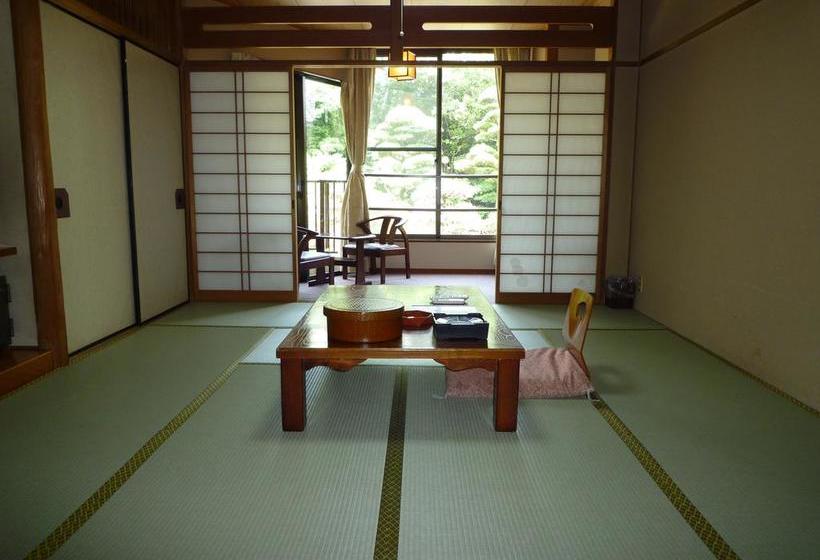 료칸 Yanagawa Hakuryuso