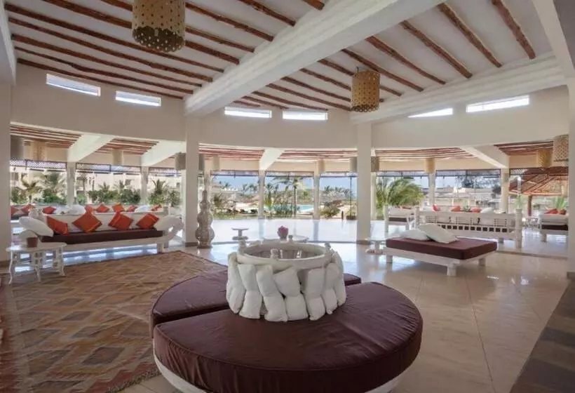 Seven Islands Resort