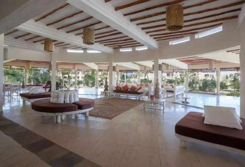 Seven Islands Resort