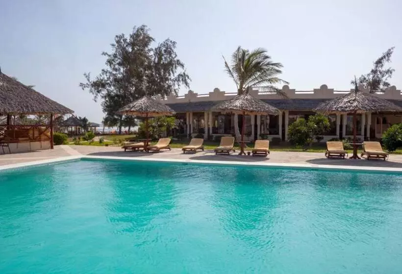 Seven Islands Resort