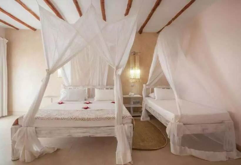 Seven Islands Resort