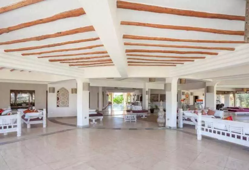 Seven Islands Resort