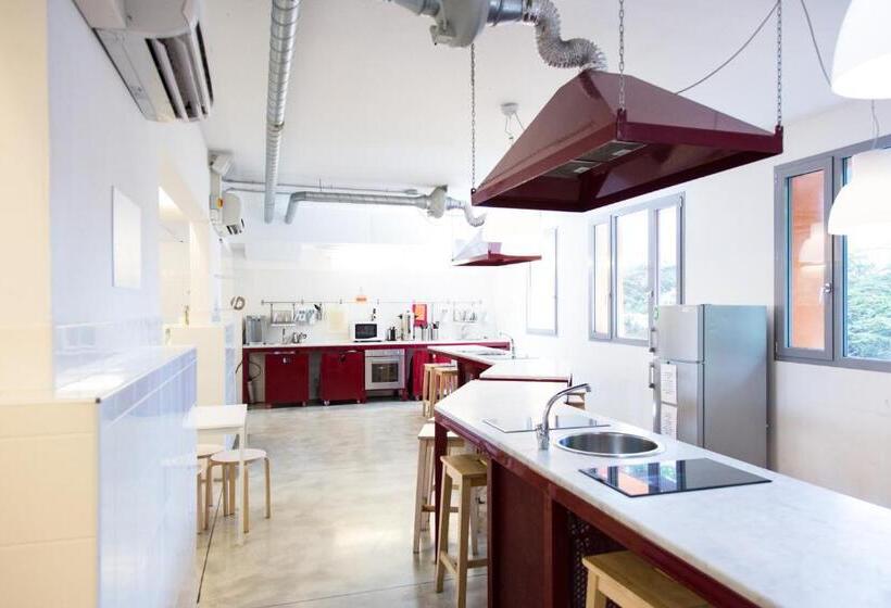 هاستل Combo Bologna