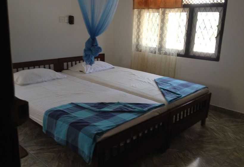 Backpacker.lk Hostel Unawatuna