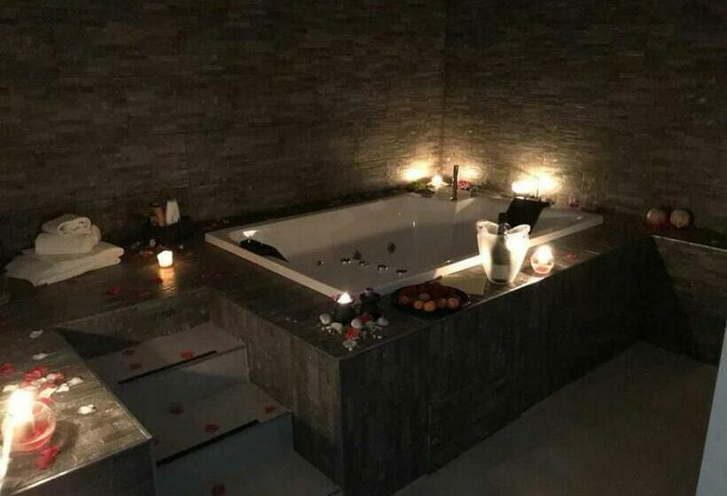 Bed and Breakfast Il Borghese Tourist House