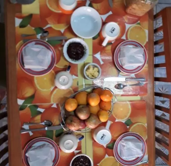 مسافرخانه La Casa Piola
