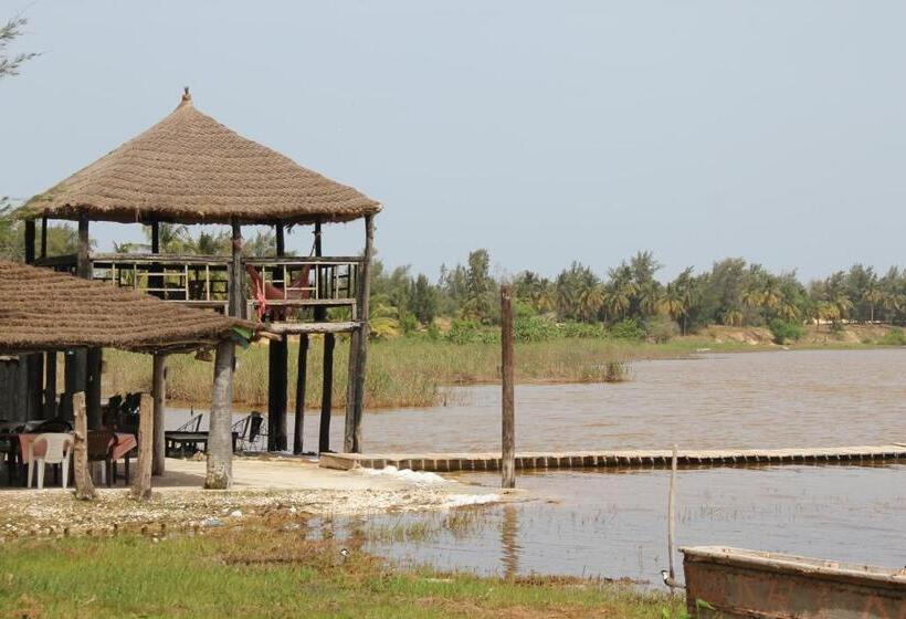 هتل A La Ficelle Du Lac Rose