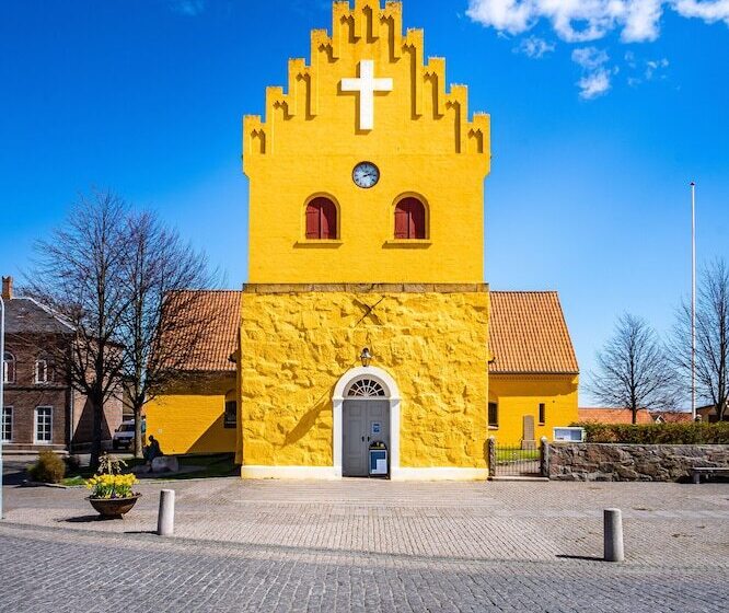 בית מלון כפרי Allinge