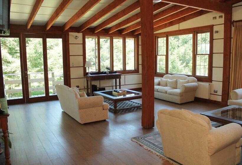 호텔 Alto Puerto Varas