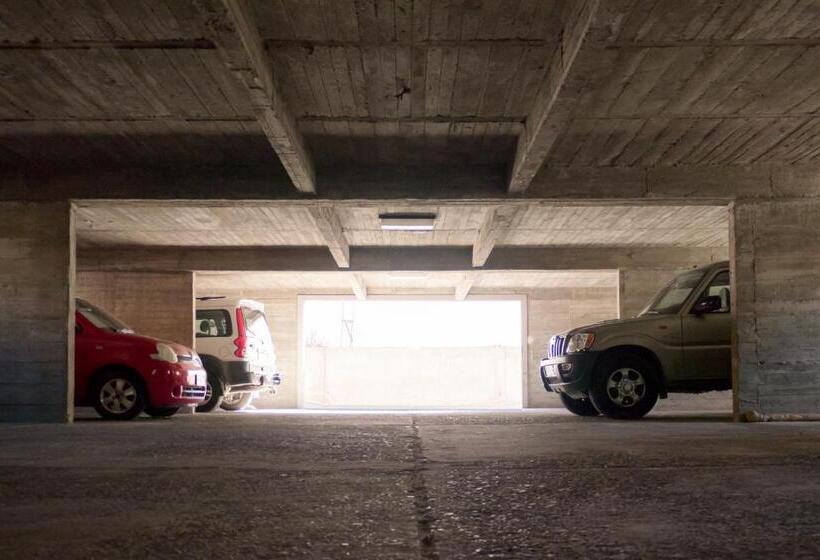 هتل Amaru Express