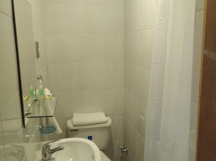 هتل Amaru Express