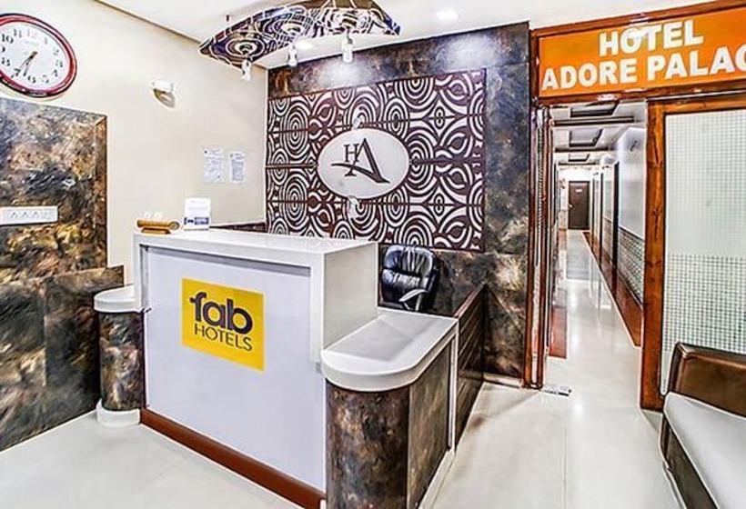 Fabhotel The Adore Palace