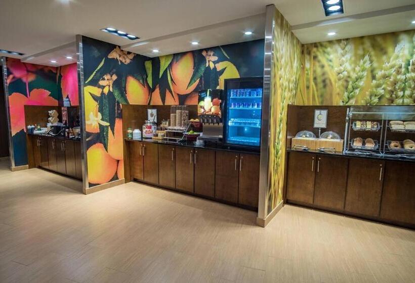 فندق Fairfield Inn & Suites By Marriott Wisconsin Dells