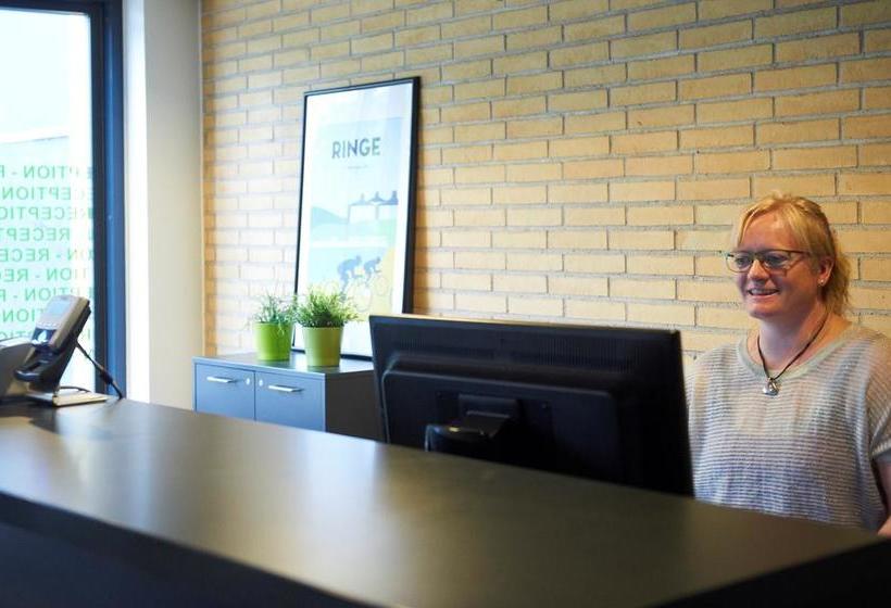 Отель Midtfyns Ferieby