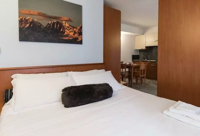 ホテル Residence Pizzo Scalino