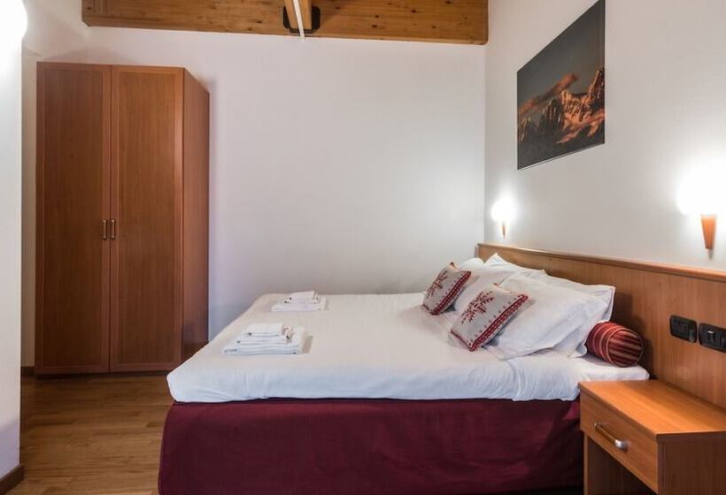 בית מלון כפרי Residence Pizzo Scalino