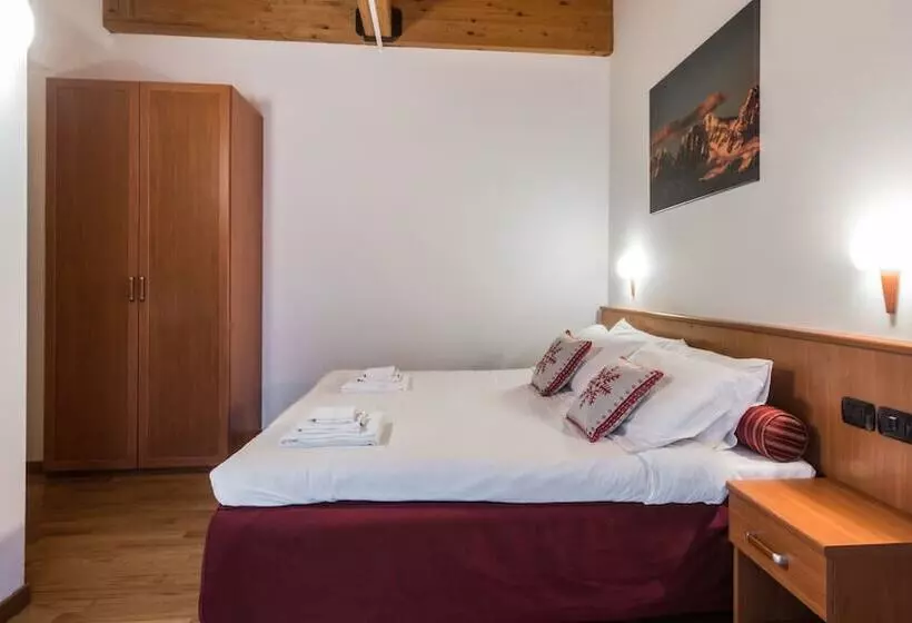 ホテル Residence Pizzo Scalino