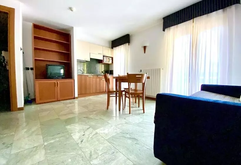 ホテル Residence Pizzo Scalino