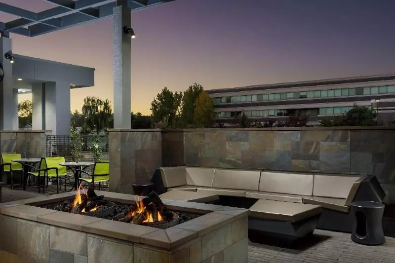 ホテル Springhill Suites By Marriott Belmont Redwood Shores