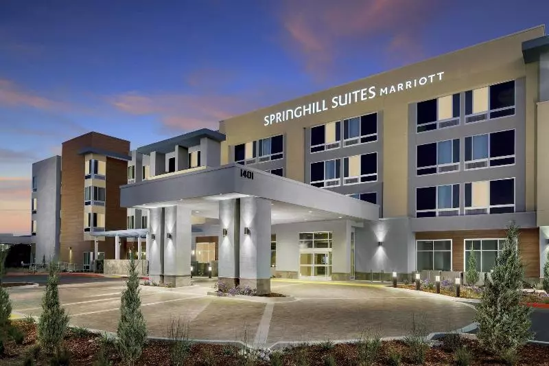 ホテル Springhill Suites By Marriott Belmont Redwood Shores