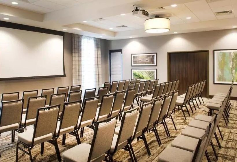 Hotelli Springhill Suites By Marriott Bend