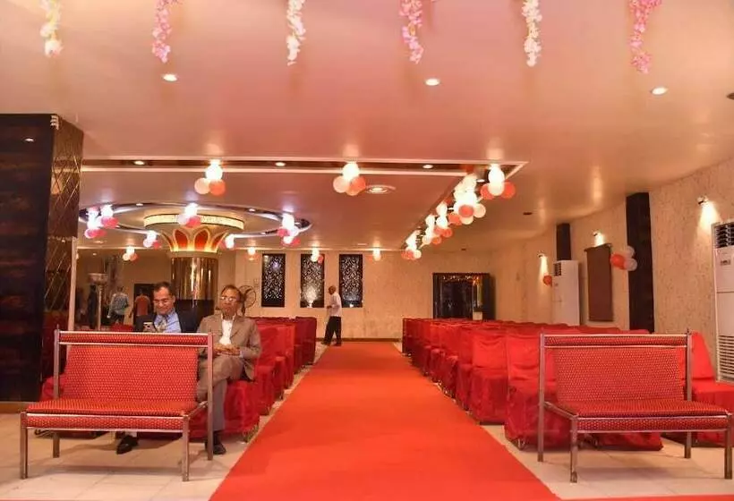 Hotel Vineet
