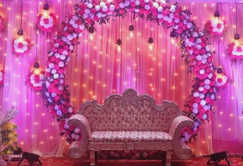 Hotel Vineet
