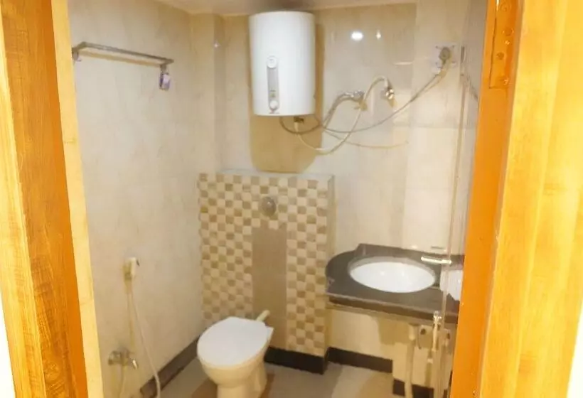 Hotel Vineet