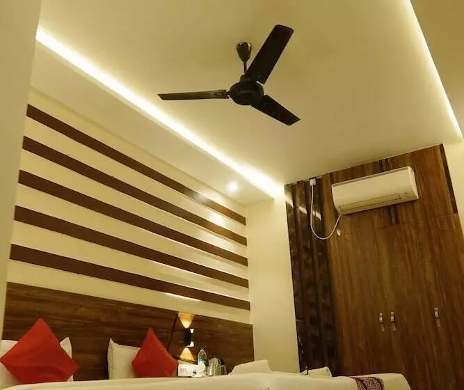 Hotel Vineet