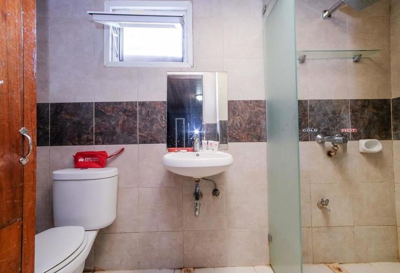 ホテル Zen Rooms Sabang Beachfront