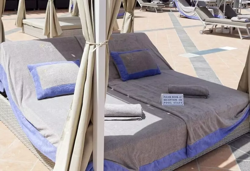 Idyll Suites Adults Only