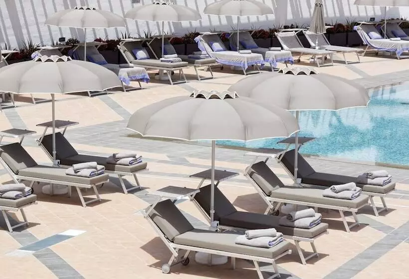 Idyll Suites Adults Only