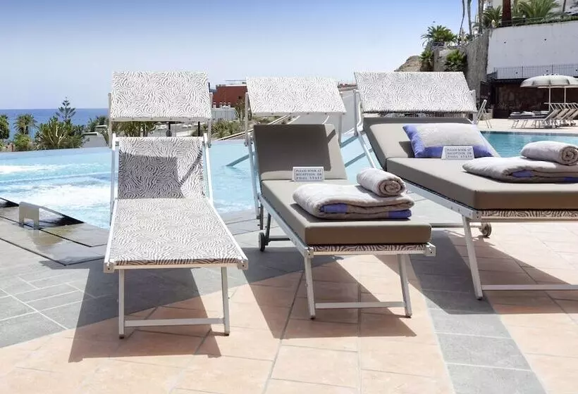 Idyll Suites Adults Only