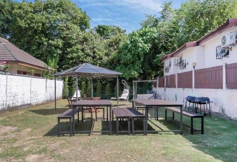 منتجع Pai Non Village