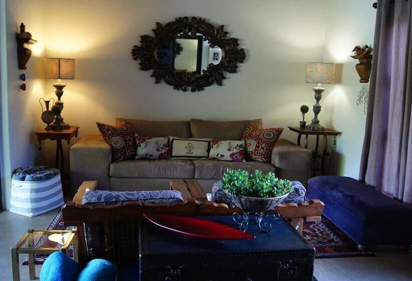 مبيت وإفطار Cunningham Cottage Guest House