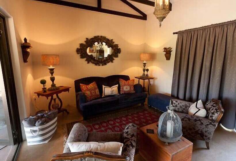 مبيت وإفطار Cunningham Cottage Guest House