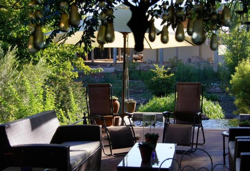 مبيت وإفطار Cunningham Cottage Guest House