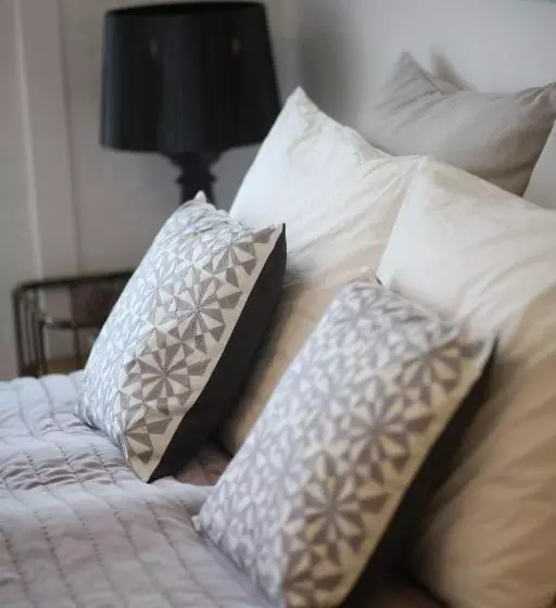 Aamiaismajoitus (B&B) Dragondrum Bed & Kitchen