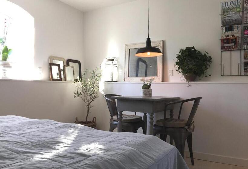 Bed and Breakfast Dragondrum Bed & Kitchen