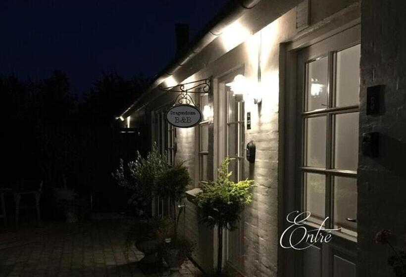 Bed and Breakfast Dragondrum Bed & Kitchen