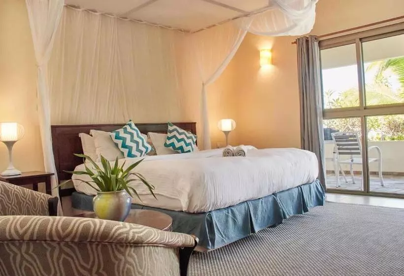 هتل Lake Kariba Inns