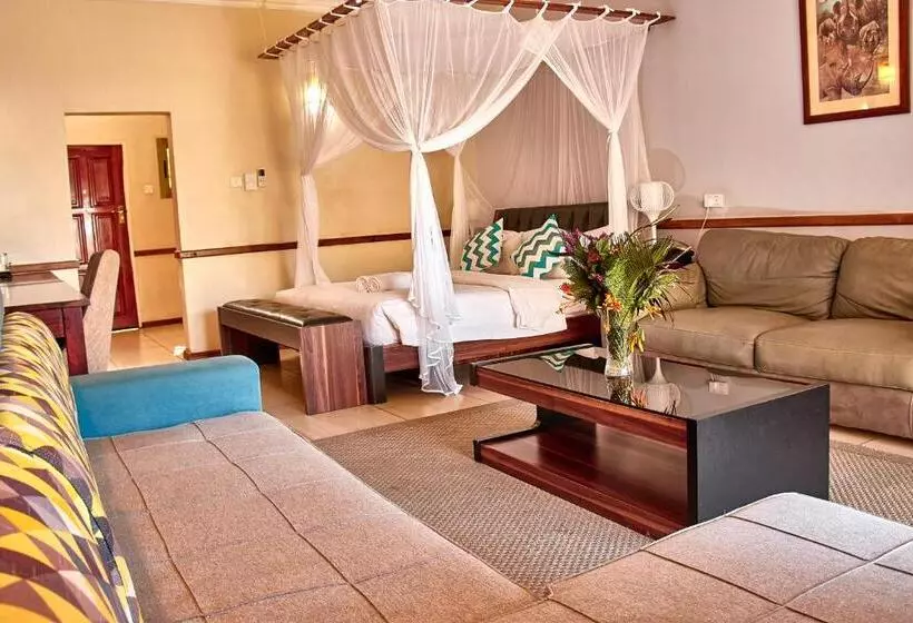 هتل Lake Kariba Inns
