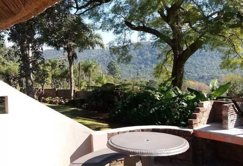 ホテル Magoebaskloof Mountain Lodge