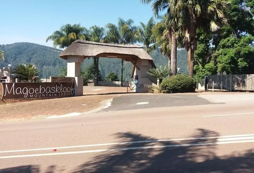 ホテル Magoebaskloof Mountain Lodge