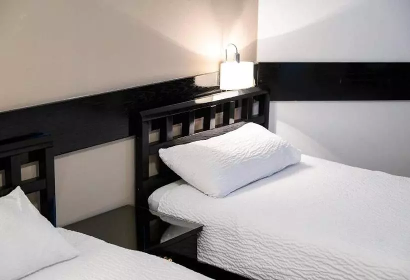 Hotelli Mb