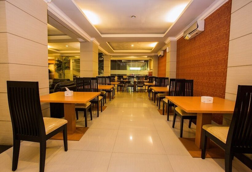 Szálloda Raja Residence