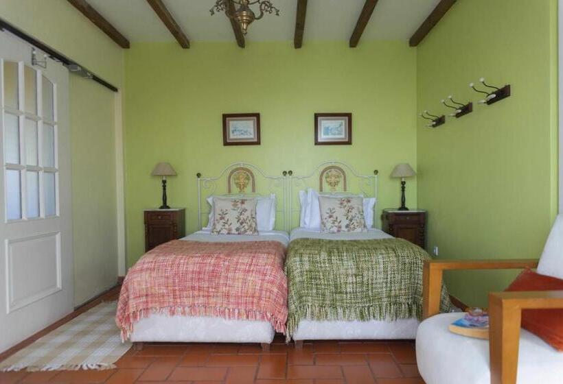 هتل Quinta Das Hortênsias