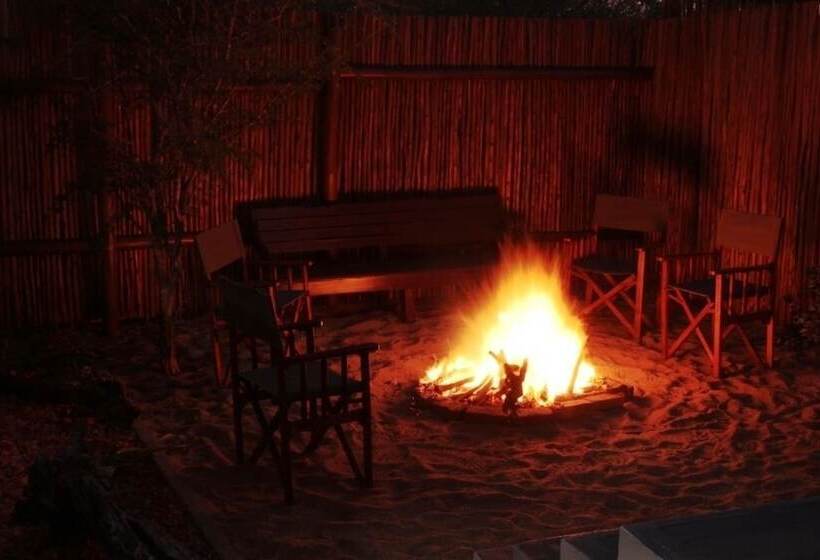 호텔 The Belgium Inn