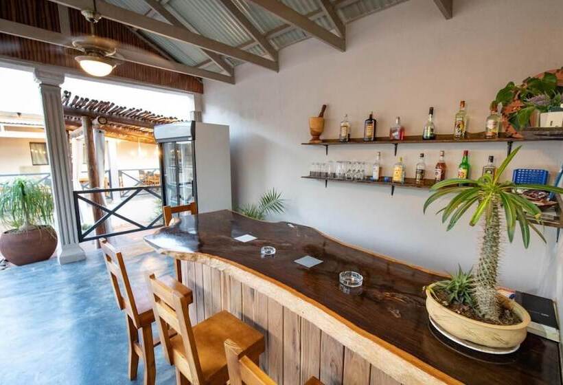 호텔 The Belgium Inn