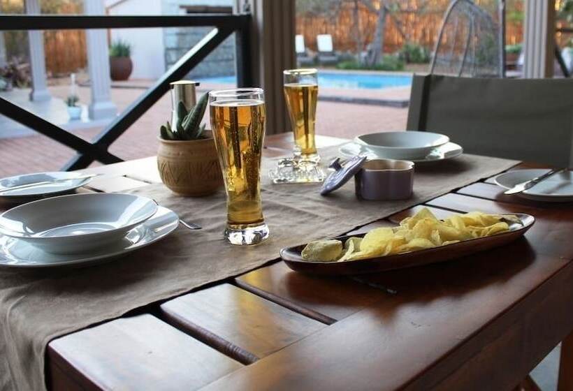 호텔 The Belgium Inn